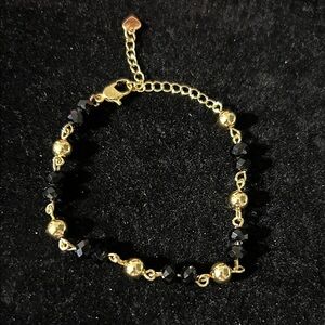 Chic Gold and Black Beaded Bracelet